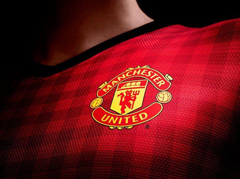 Adidas подписывает контракт с "Манчестер Юнайтед" на 1,15 млрд