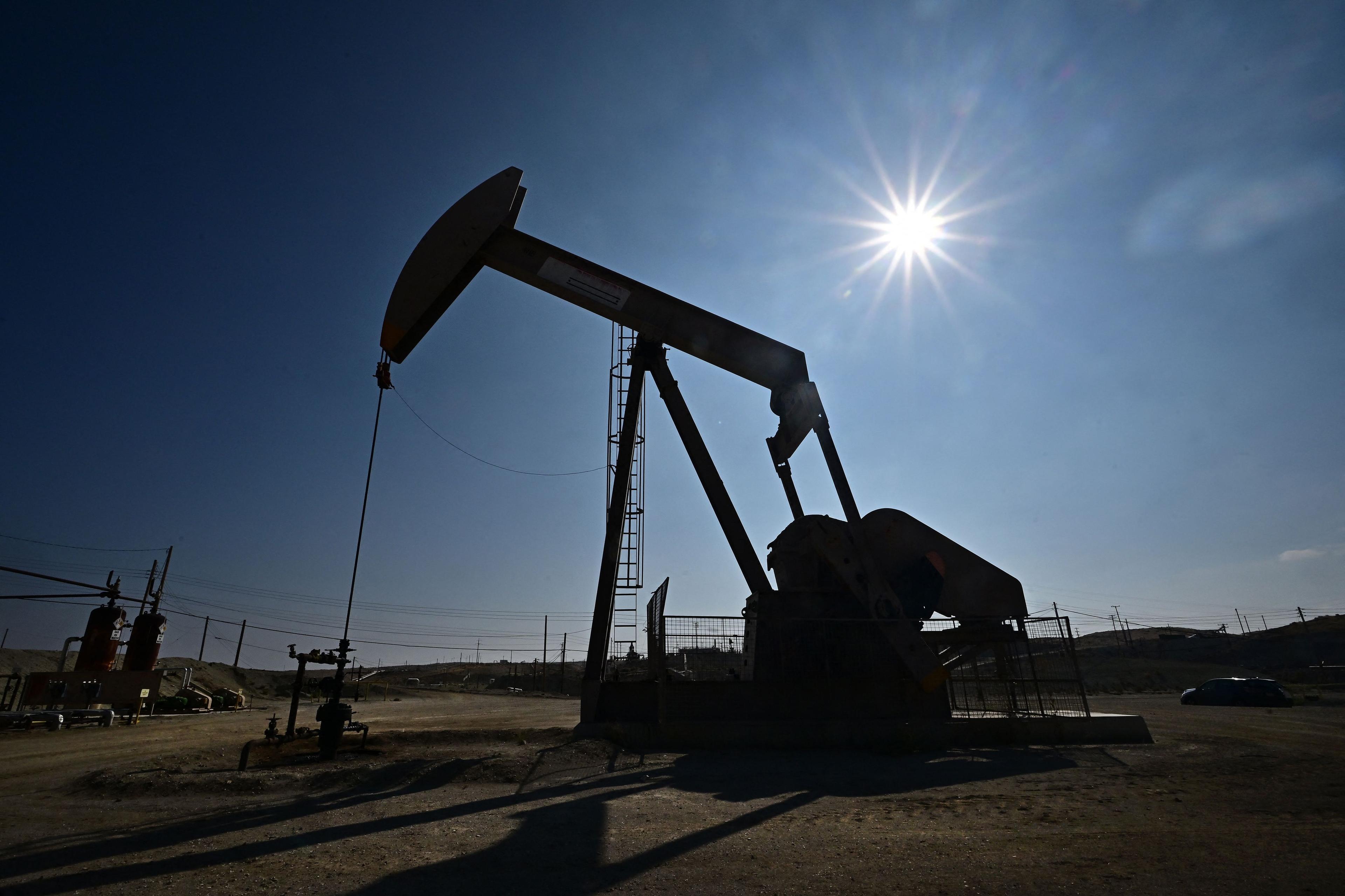 Цены на нефть подскочили на фоне эскалации напряженности на Ближнем Востоке