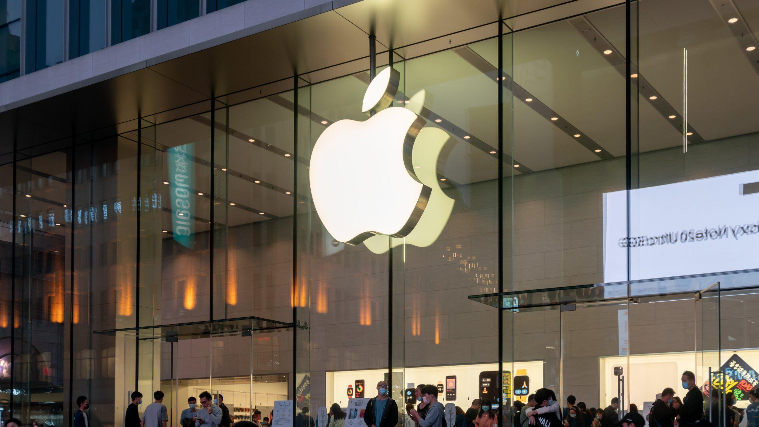 Apple присоединится к клубу чат-ботов с ИИ, представив Apple GPT