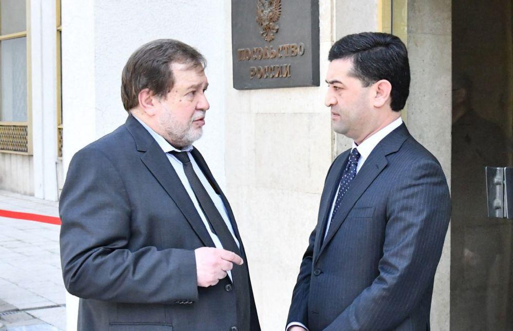 Глава МИД Узбекистана посетил Посольство РФ в Ташкенте