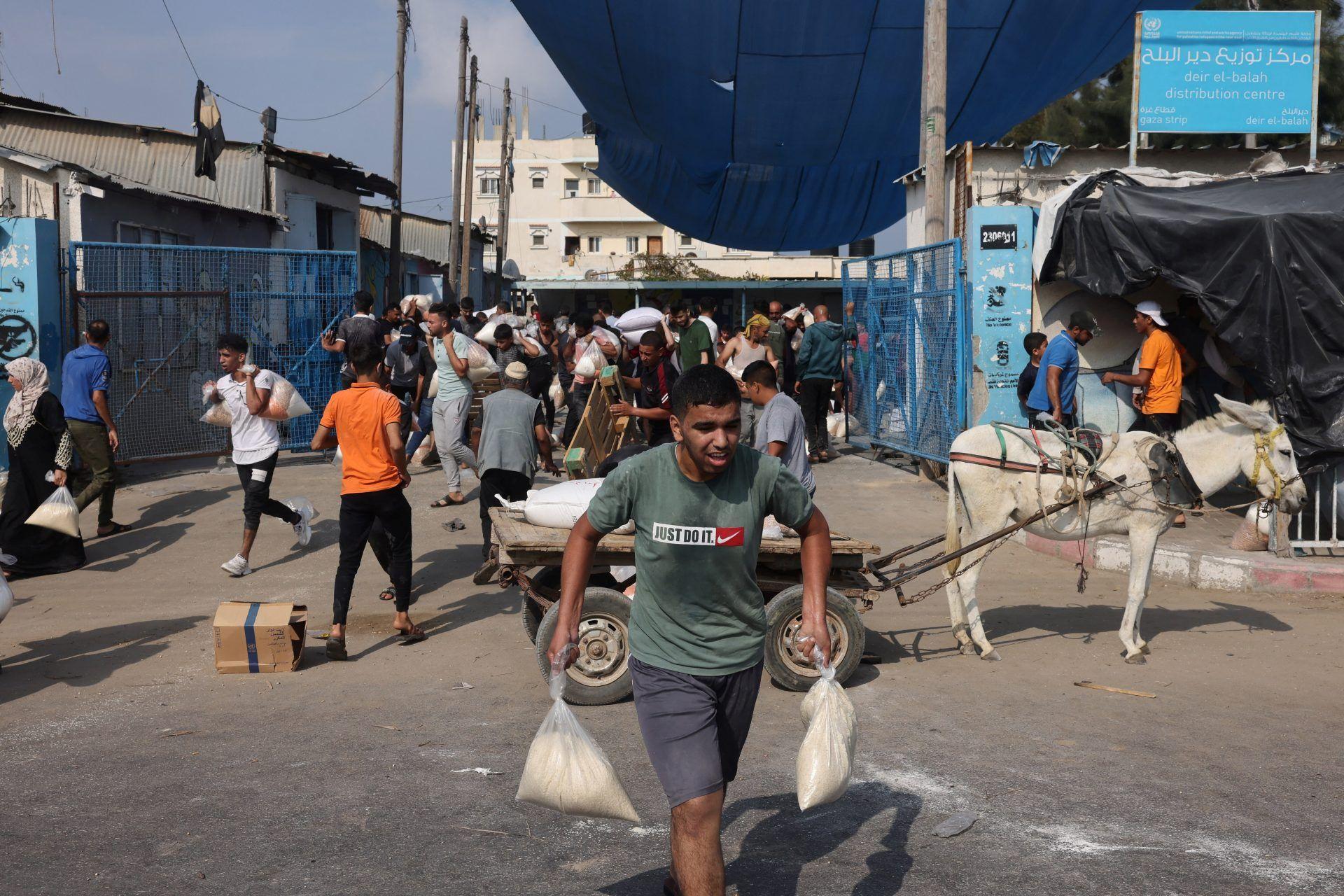 Россия направляет гуманитарную помощь в сектор Газа